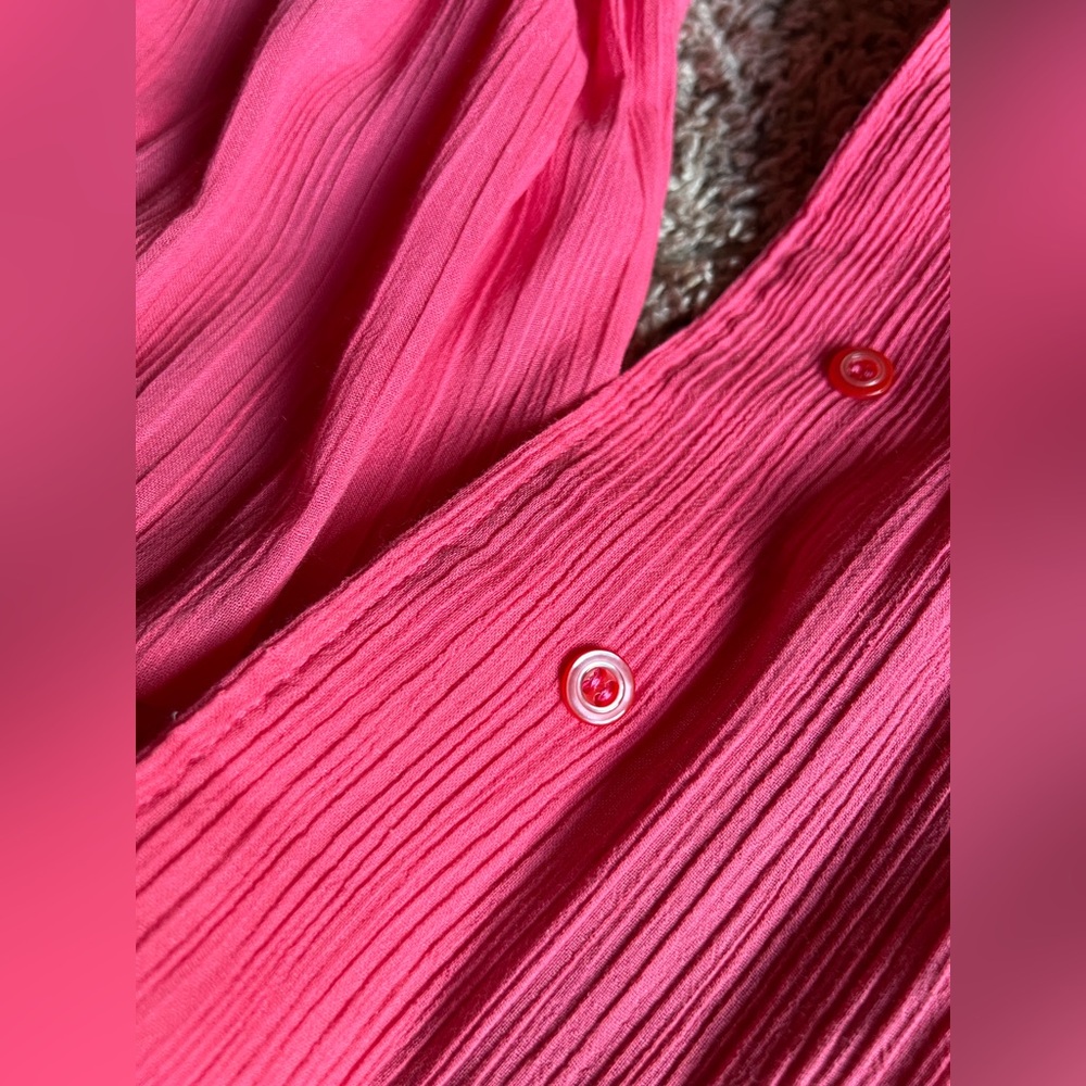 VINTAGE HANDMADE, One-Of-A-Kind Hibiscus Pink Tiered Skirt Set. - Picture 16 of 16